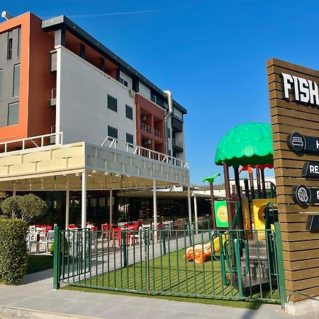 Hotel Fish Land Plazhi San Pietro Exteriör bild