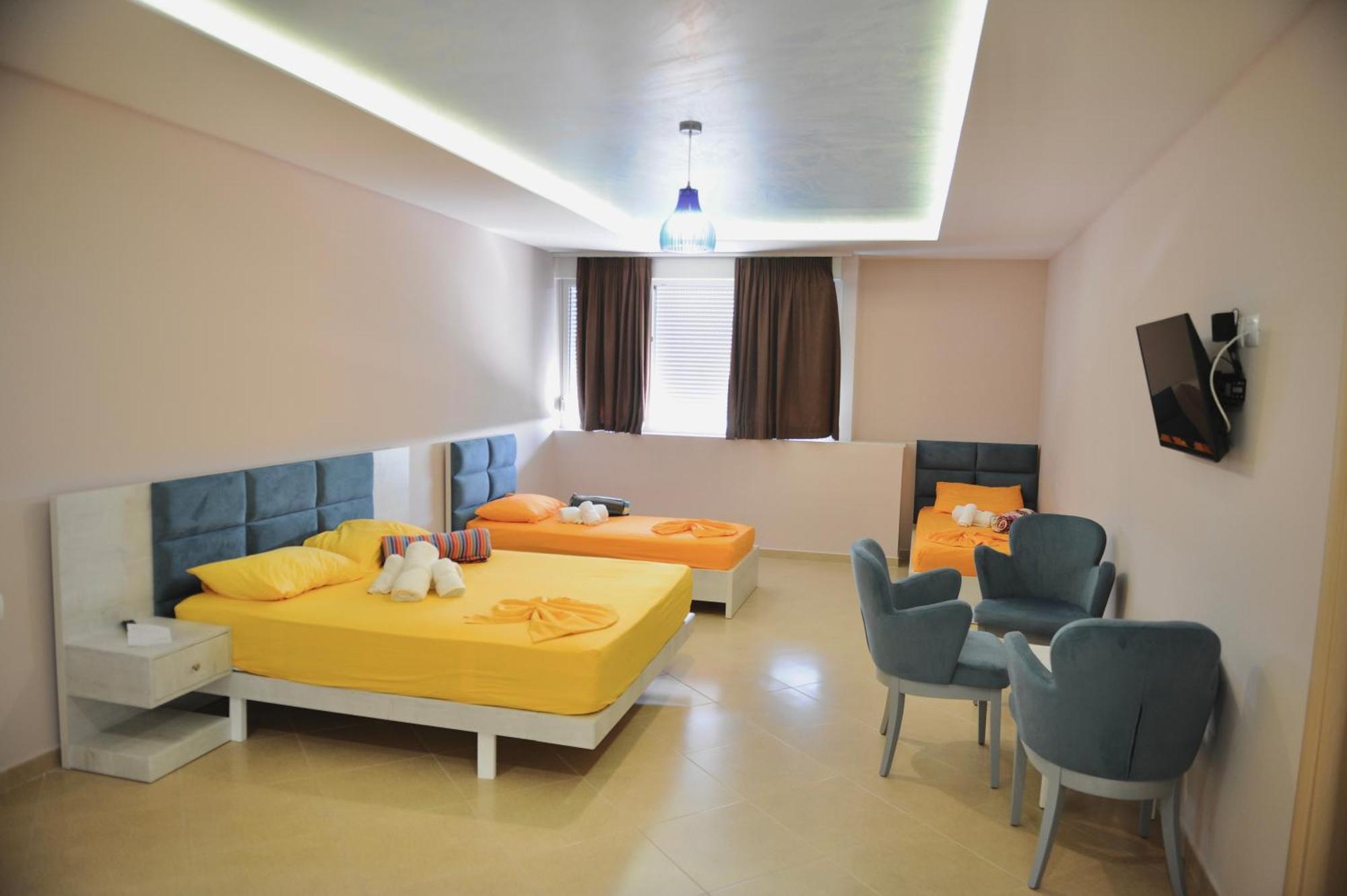 Hotel Fish Land Plazhi San Pietro Exteriör bild