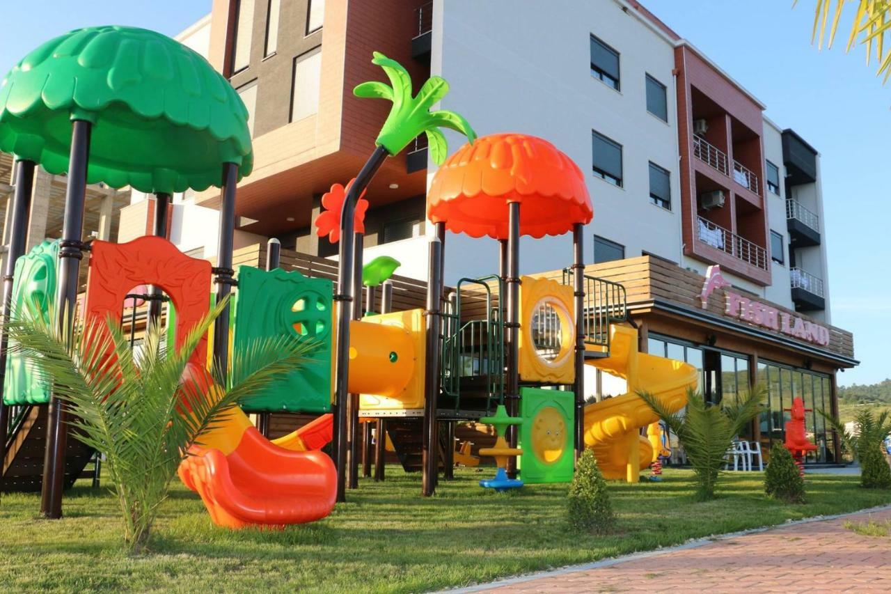 Hotel Fish Land Plazhi San Pietro Exteriör bild